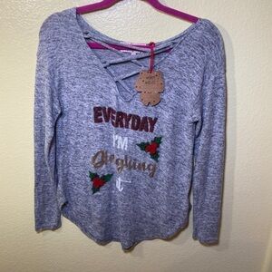 POOF New‎ York Christmas sweater size-M